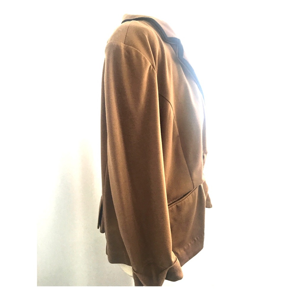 Khaki Tan Blazer w/ Black Piping and Front Pockets